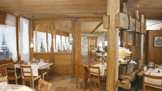Hotel Sonne - Self Check-In Schwarzenburg レストラン 写真